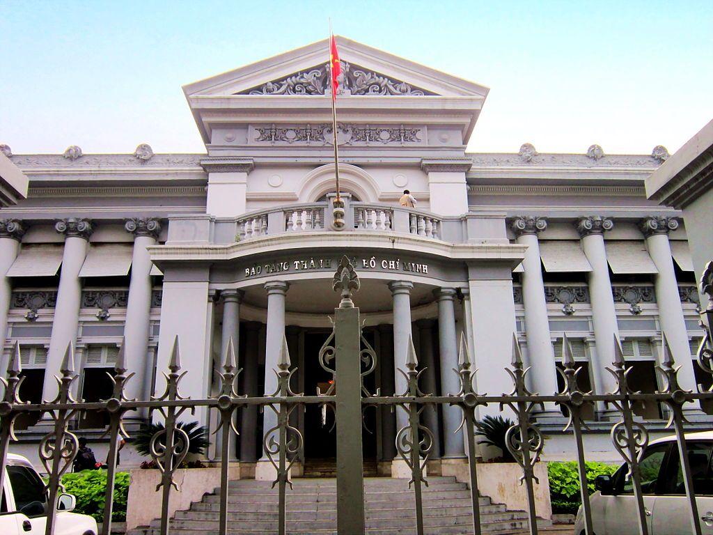 AmanakiThaoDienBlogSleepwalkingthroughSaigonMuseumofHCMC
