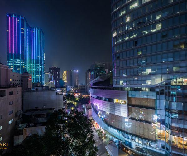 Phòng City view mang đến tầm nhìn tuyệt đẹp về nhịp sống đô thị sôi động, lý tưởng cho những ai yêu thích khám phá thành phố.