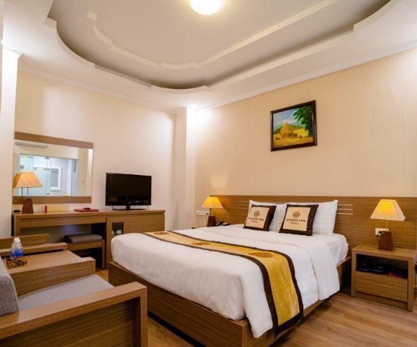 Phòng Superior là sự nâng cấp từ phòng Standard với không gian rộng rãi và tiện nghi cao cấp hơn
