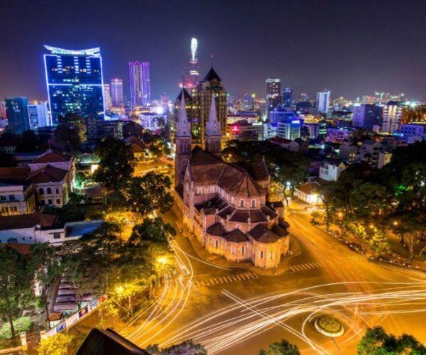 The Notre Dame Cathedral of Saigon enjoys a prime location at 01 Công xã Paris