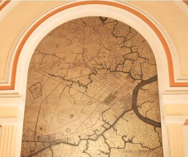 Murals and Maps Depicting Saigon’s History
