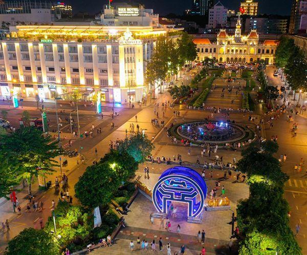 Nguyen Hue Walking Street